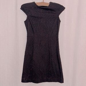 Ann Taylor 00P Wine Black Damask Cap Sleeve Back Zip Floral Textured Shift Dress